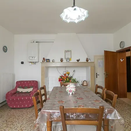 Stella Apartment *